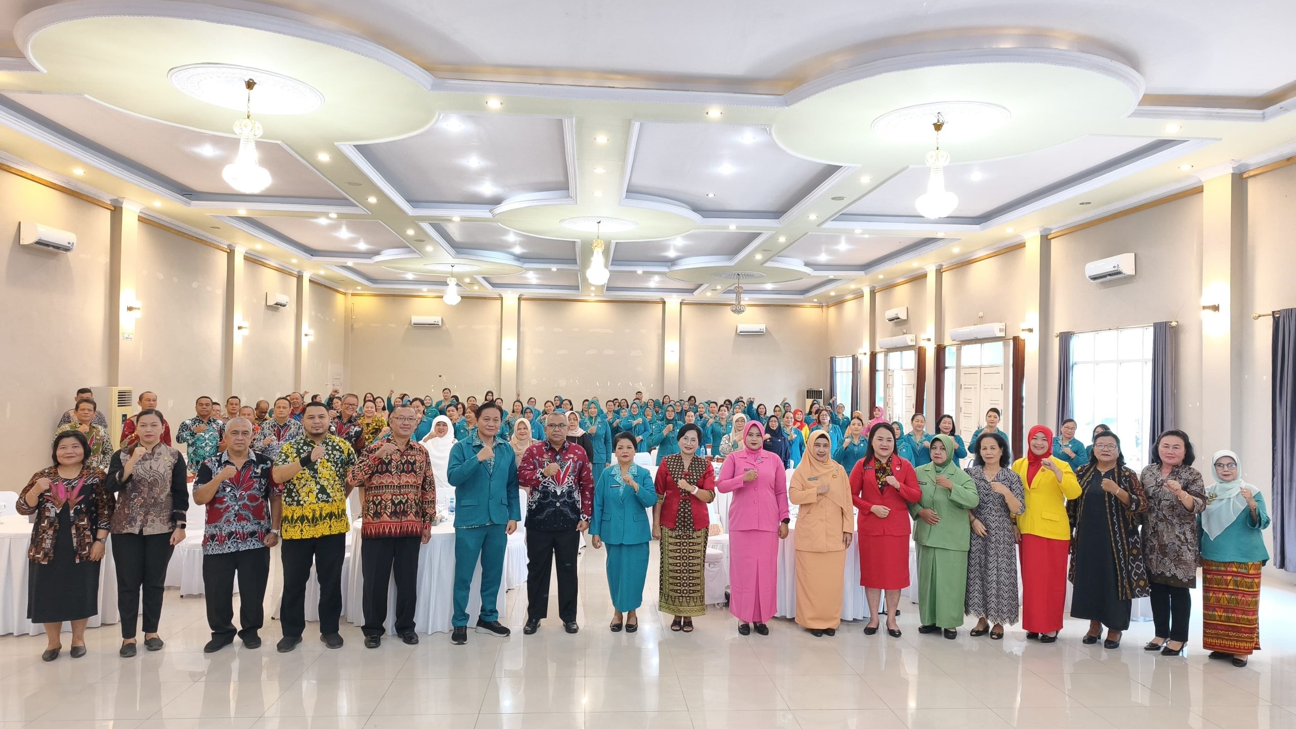 You are currently viewing TP PKK Kabupaten Sanggau Peringati HKG PKK ke-54 Tahun 2026 dengan Beragam Kegiatan Edukatif dan Pemberdayaan Masyarakat
